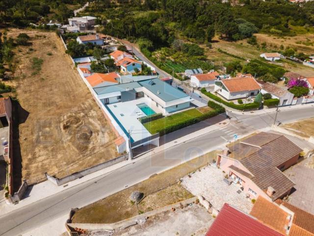 Fabulosa moradia em Olho Marinho