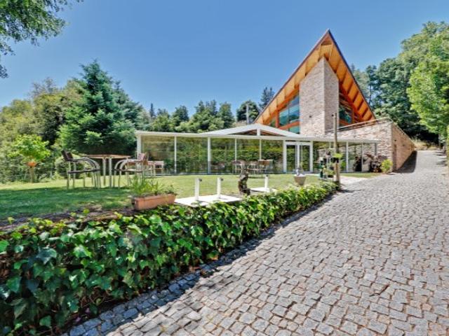 Fabulosa Propriedade ’Quinta da Hera’, inserida em lote de 13.600m2
