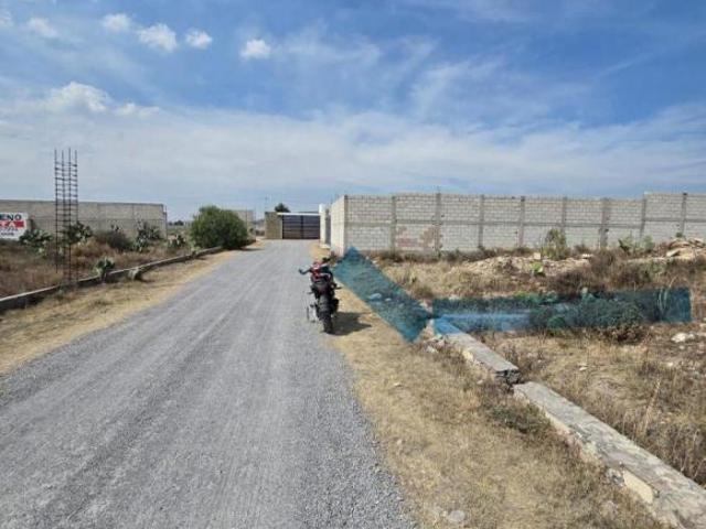 FABULOSO TERRENO CON SERVICIOS Y PROPIEDAD PRIVADA 490M2. A 2 MIN DE UNIVERSIDADES PACHUCA