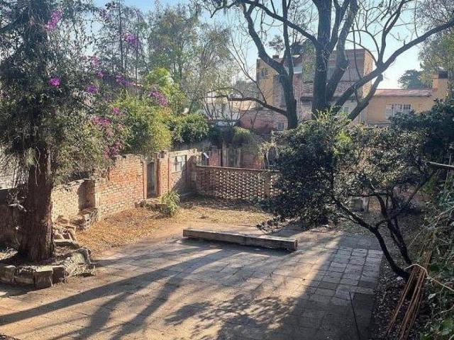 Fabuloso terreno en San Angel, cerrada de Galeana 16 y Galeana