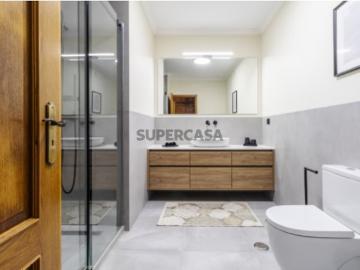 Fabuloso apartamento T3+1, centro da Venda do Pinheiro, wc remodelados, elevador e parqueamento