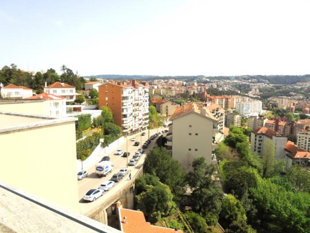 Fabuloso Apartamento T 5 Duplex, último andar, terraço com vistas deslumbrantes, Coimbra, Portugal