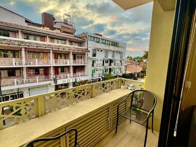 Fabuloso Estudio en el corazón de Puerto Vallarta Nuevo!