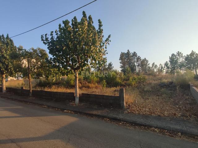 Fabuloso Lote de Terreno p/Construção com 635,4 m2