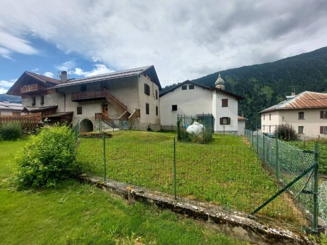 Fabbricato misto in vendita a Peio