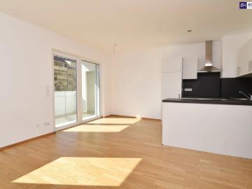FABELHAFTE 3 Zimmer Wohnung in kleinem Wohnhaus mit Innenhof Süd Ausrichtung! Top Anbindung! Ab sofort verfügbar!