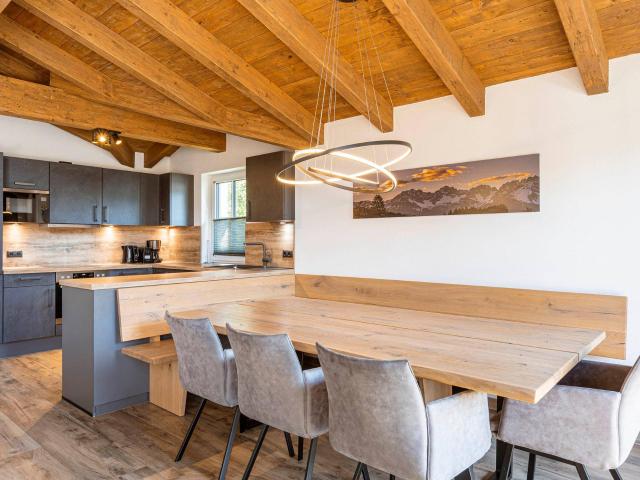 Fabelhaftes Premium Chalet in bester Lage von Uttendorf!