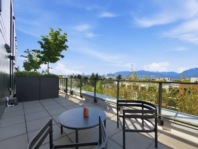 Faber Block Studio Apartment for Rent at 2511 Carolina St, Vancouver, BC V5T 0L5 Mt. Pleasant