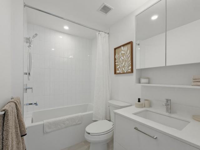 Faber Block Studio Apartment for Rent at 2511 Carolina St, Vancouver, BC V5T 0L5 Mt. Pleasant