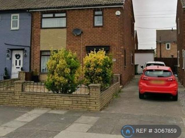 Fabian Road, Middlesbrough, TS6 3 bed semi detached house to rent £700 pcm £162 pw