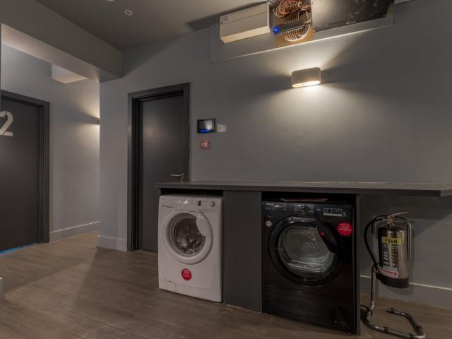 Fabian Way, The Vale Of Neath, Port Tennant, Swansea SA1 8PA StudentDigz Ltd