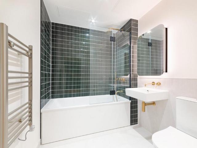 Factory Road, London, E16 2FB, United Kingdom | 1 bed apartment for rent #140658334 | Rentberry