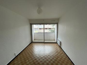 Fac des Sciences et des Lettres studio avec balcon, parking
