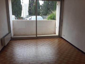 FAC Nord joli studio meublé avec parking sécurisé
