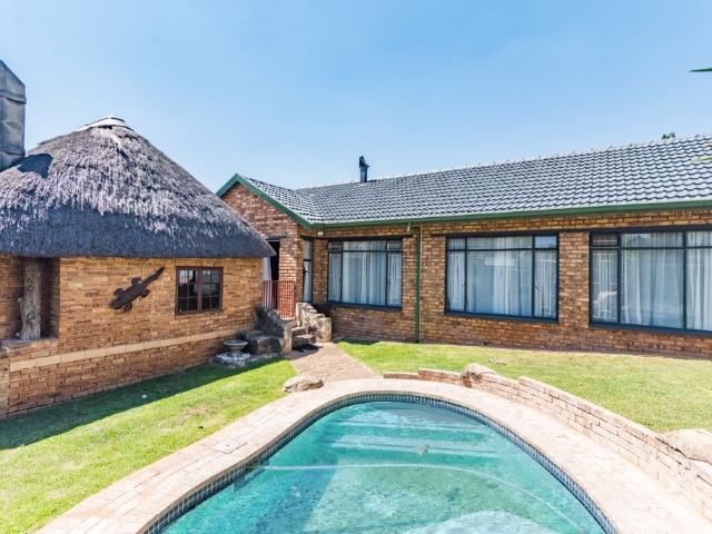 Face Brick Family Gem in Sought After Rant en Dal