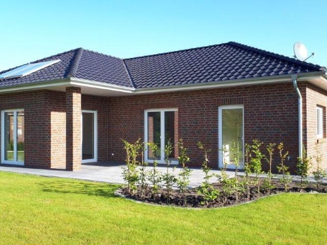 Fachberatung vom Maurermeister, Bauen Sie auf unsere Kompetenz, Massivbauweise, Festpreis, Individuelle Planung