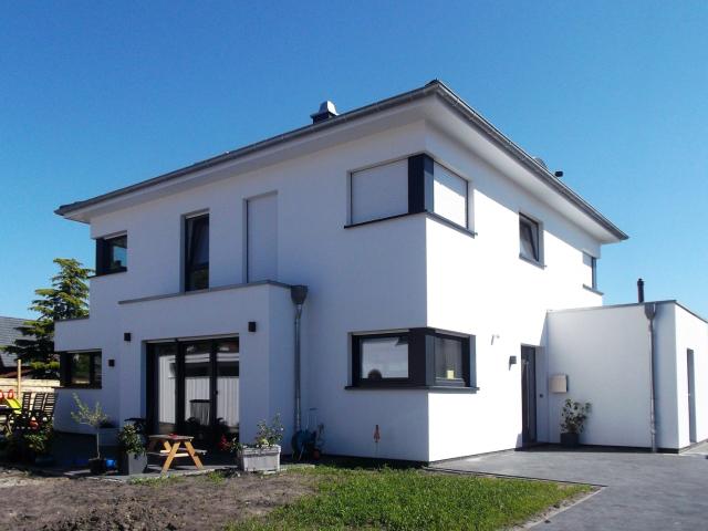Fachberatung vom Maurermeister, Bauen Sie auf unsere Kompetenz, Massivbauweise, Festpreis, Individuelle Planung