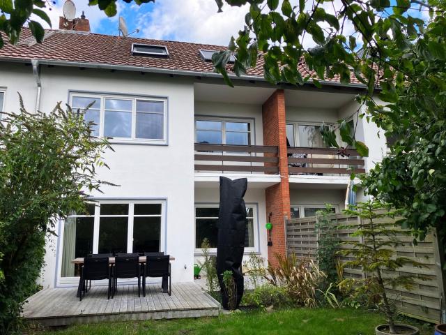 Fachgerecht saniertes Reihenmittelhaus in attraktiver Lage von Lilienthal Butendiek