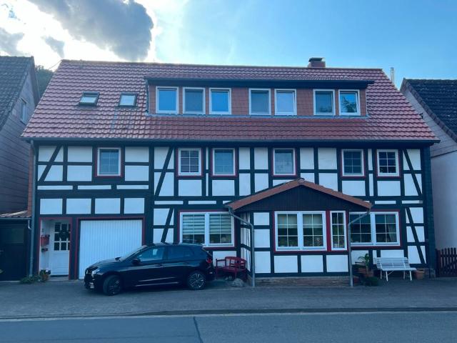 Fachwerk Charme trifft Rendite – Dreifamilienhaus in Lauenberg
