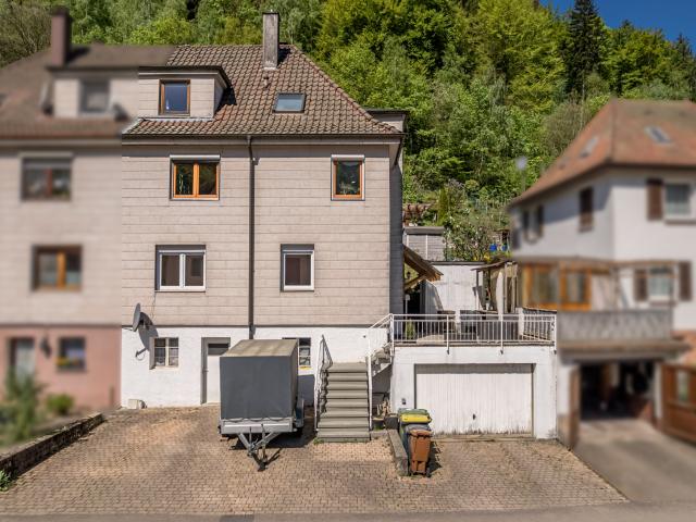 Fachwerk Doppelhaushälfte mit besonderem Charme und Potenzial
