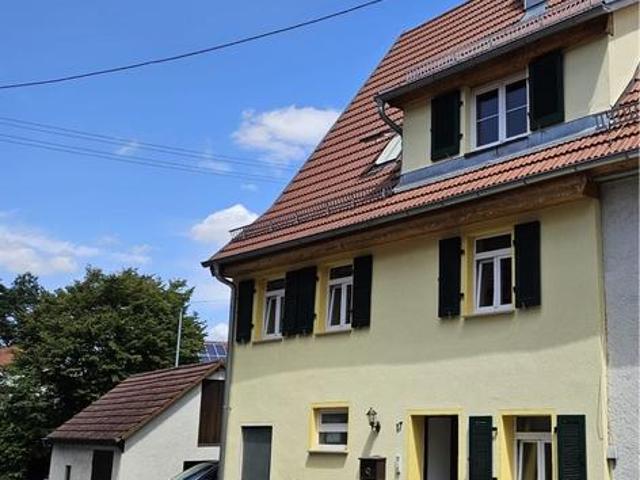 Fachwerkhaus mit Geschichte – saniertes ehemaliges Bauernhaus