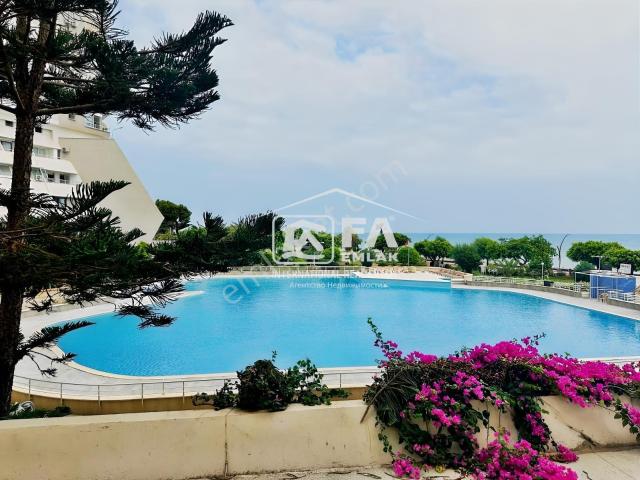 Fa'dan Barboros Sitesinde Deniz Ve Havuz Gören Eşyalı 2+1 Daire