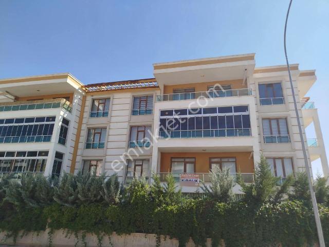 Fadim Cam Gayrimenkul Den Selahaddin Eyyubi Mh. Kiralık Daire
