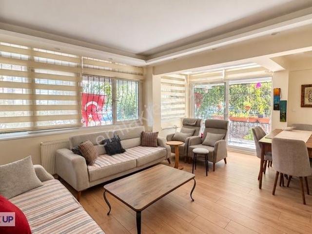 Fahrettin Altayda Komple Tadilatlı 3+1 | 90 M² | Bahçe Katı