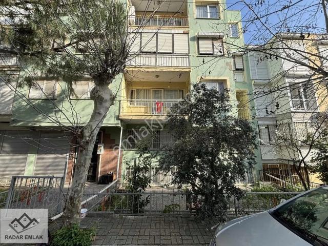 Fahrettinaltayda Düzlükte Metro Yakını 2+1 Arakat Satılık Daire