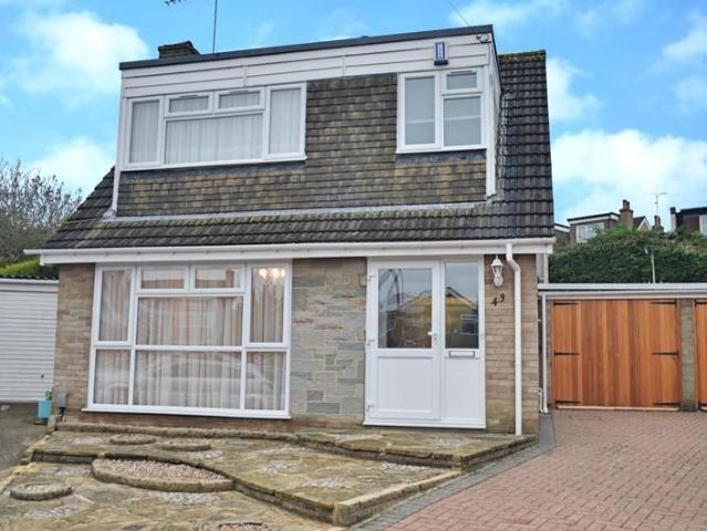 Fairacres, Ruislip HA4, 3 bed detached house to rent, £2,100 pcm | PrimeLocation