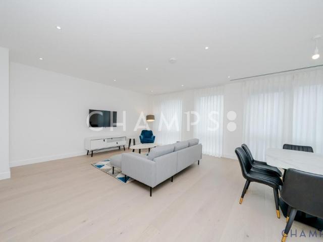 Fairbank House, Beaufort Park, NW9 4 bed flat to rent £4,550 pcm £1,050 pw