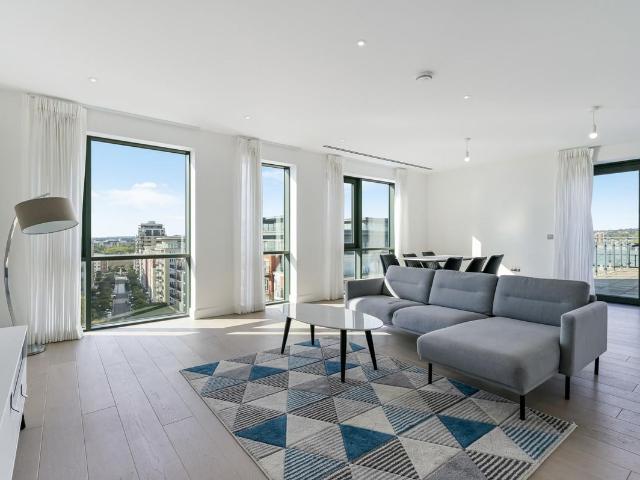 Fairbank House, Beaufort Square, London NW9, 4 bed flat to rent, £5,000 pcm | PrimeLocation