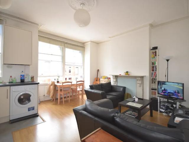 Fairbridge Road, Archway, Islington N19, 3 bed flat to rent, £3,000 pcm | PrimeLocation