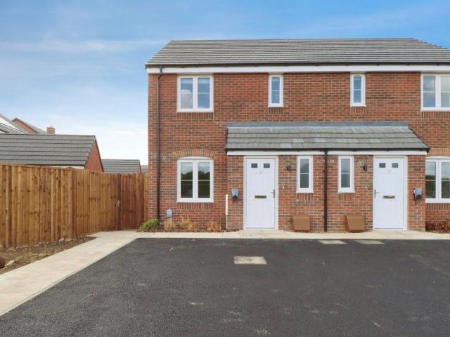 Fairburn Close, Market Harborough LE16, 3 bed semi detached house to rent, £1,400 pcm | PrimeLocation