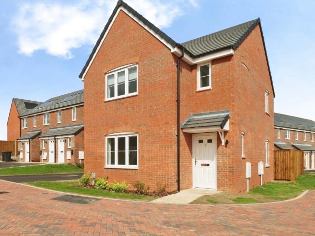Fairburn Close, Market Harborough LE16, 3 bed semi detached house to rent, £1,550 pcm | PrimeLocation