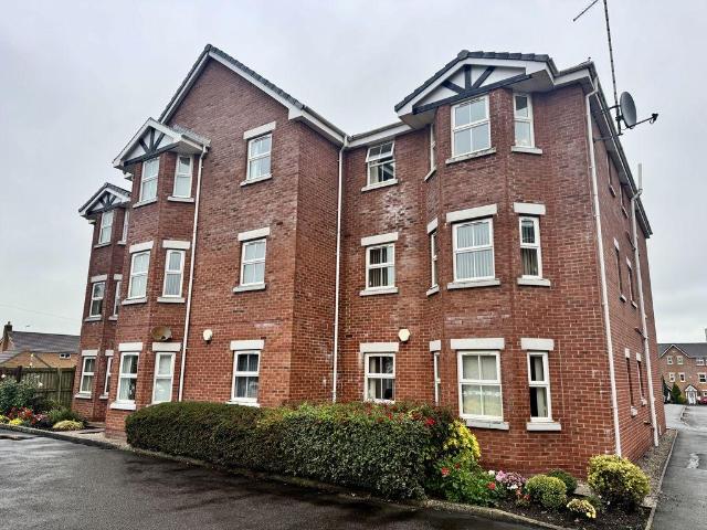 Fairfax Close, Biddulph 1 bed apartment to rent £675 pcm £156 pw