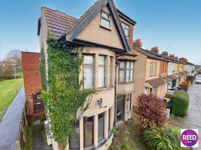Fairfax Drive, Westcliff On Sea, Essex. SS0, 1 bed flat to rent, £950 pcm | PrimeLocation