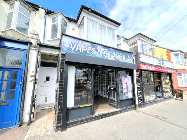 Fairfax Drive, Westcliff On Sea SS0, 1 bed flat to rent, £1,000 pcm | PrimeLocation