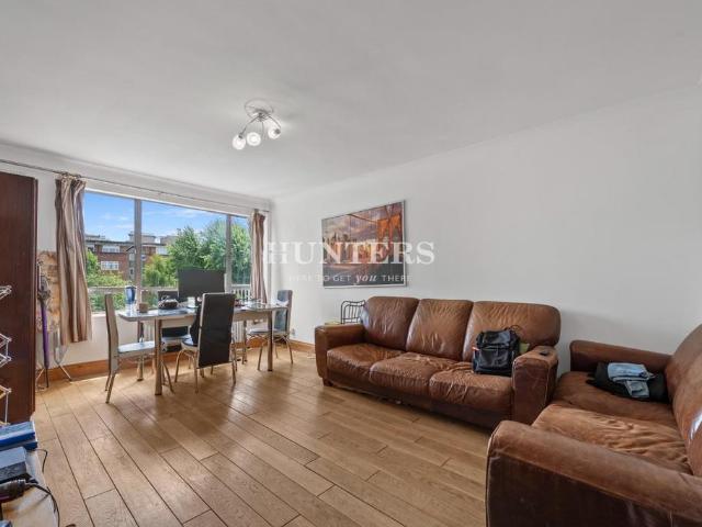 Fairfax Road, London, NW6 3 bed flat to rent £3,600 pcm £831 pw