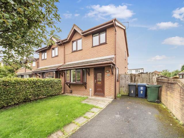 Fairfield Close, Ormskirk 3 bed semi detached house to rent £1,200 pcm £277 pw