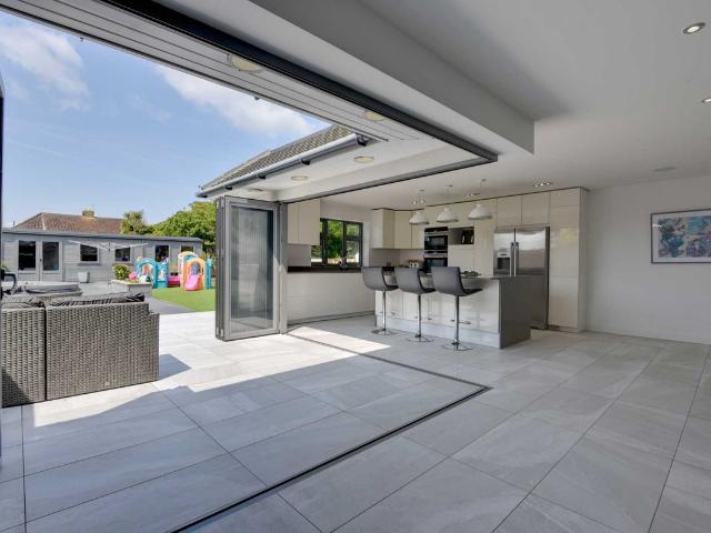 Fairfield Gardens, Portslade BN41, 3 bed detached bungalow to rent, £5,850 pcm | PrimeLocation