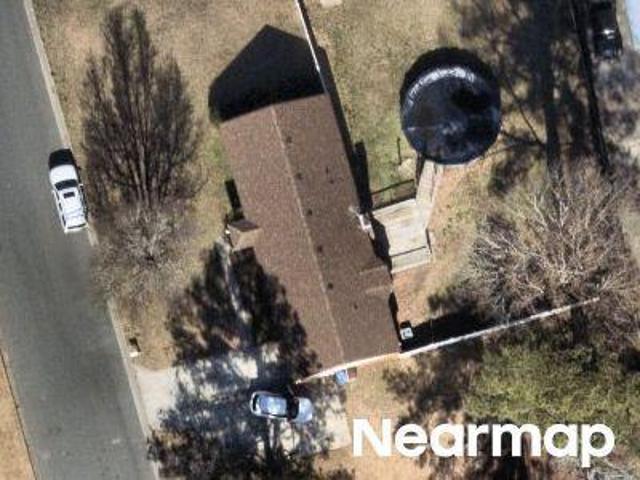 Fairfield Dr