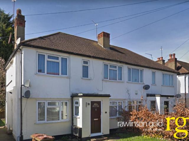Fairfield Drive, North Harrow 2 bed maisonette to rent £1,575 pcm £363 pw