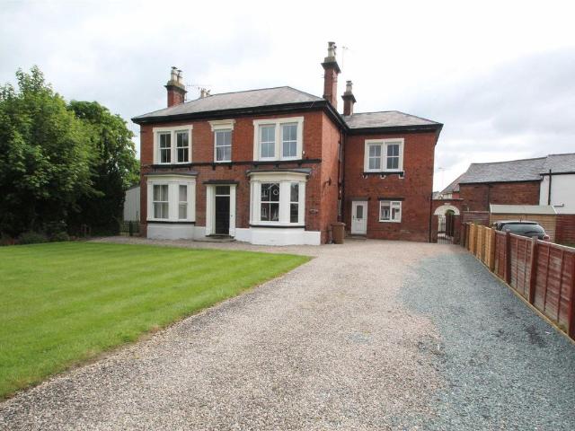 Fairfield House, Old St Martins Road, Gobowen SY11, 2 bed flat to rent, £800 pcm | PrimeLocation