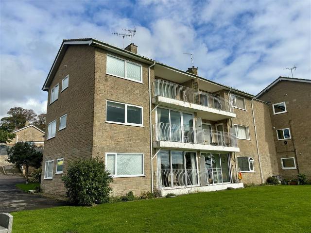 Fairfield Park, Lyme Regis DT7, 2 bed flat to rent, £1,100 pcm | PrimeLocation