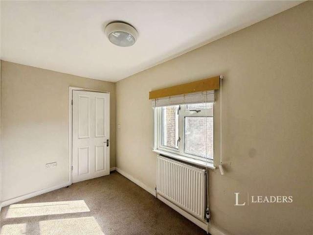 Fairfield Road, Burgess Hill, RH15