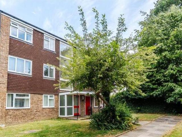 Fairfield Road, Dunstable, 2 Bedroom Apartment