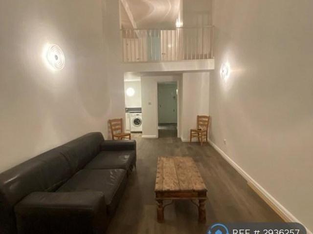 Fairfield Road, London, E3 1 bed flat to rent £2,150 pcm £496 pw