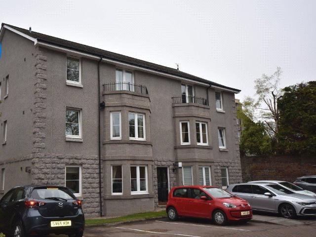 Fairfield Way, Aberdeen AB11, 2 bed flat to rent, £870 pcm | PrimeLocation