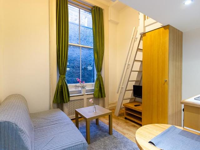 Fairholme Road, West Kensington, London W14, Studio to rent, £1,798 pcm | PrimeLocation